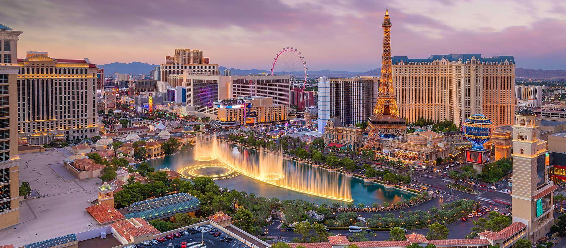 Panoramic photo of Las Vegas city where Pack Expo 2021 international trade show Will take place from September 27 to 29, 2022. 