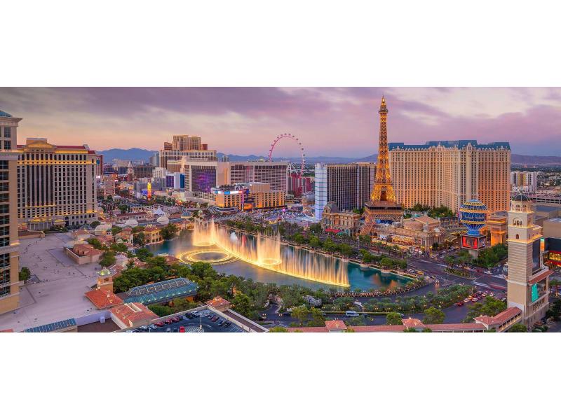 Panoramic photo of Las Vegas city where Pack Expo 2021 international trade show Will take place from September 27 to 29, 2022. 